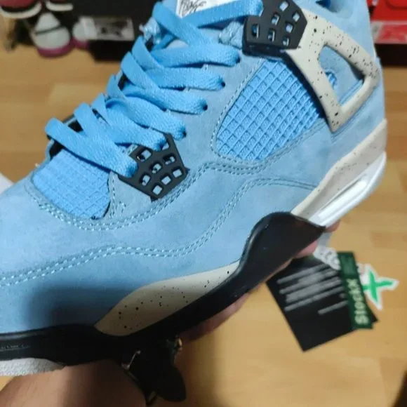 Jordan 4 Retro College Blue